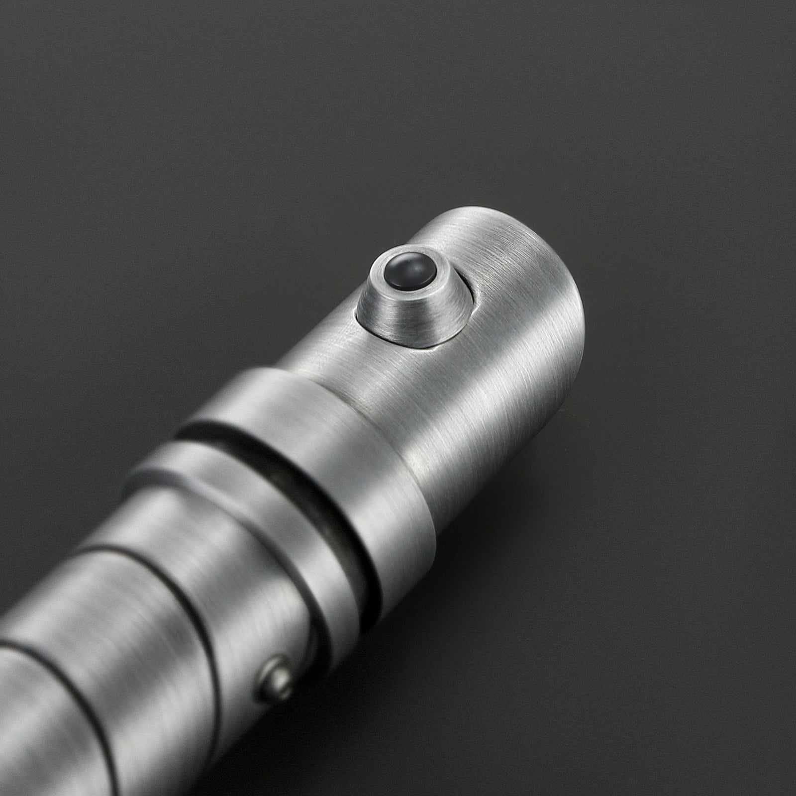 The Famine lightsaber – view 6