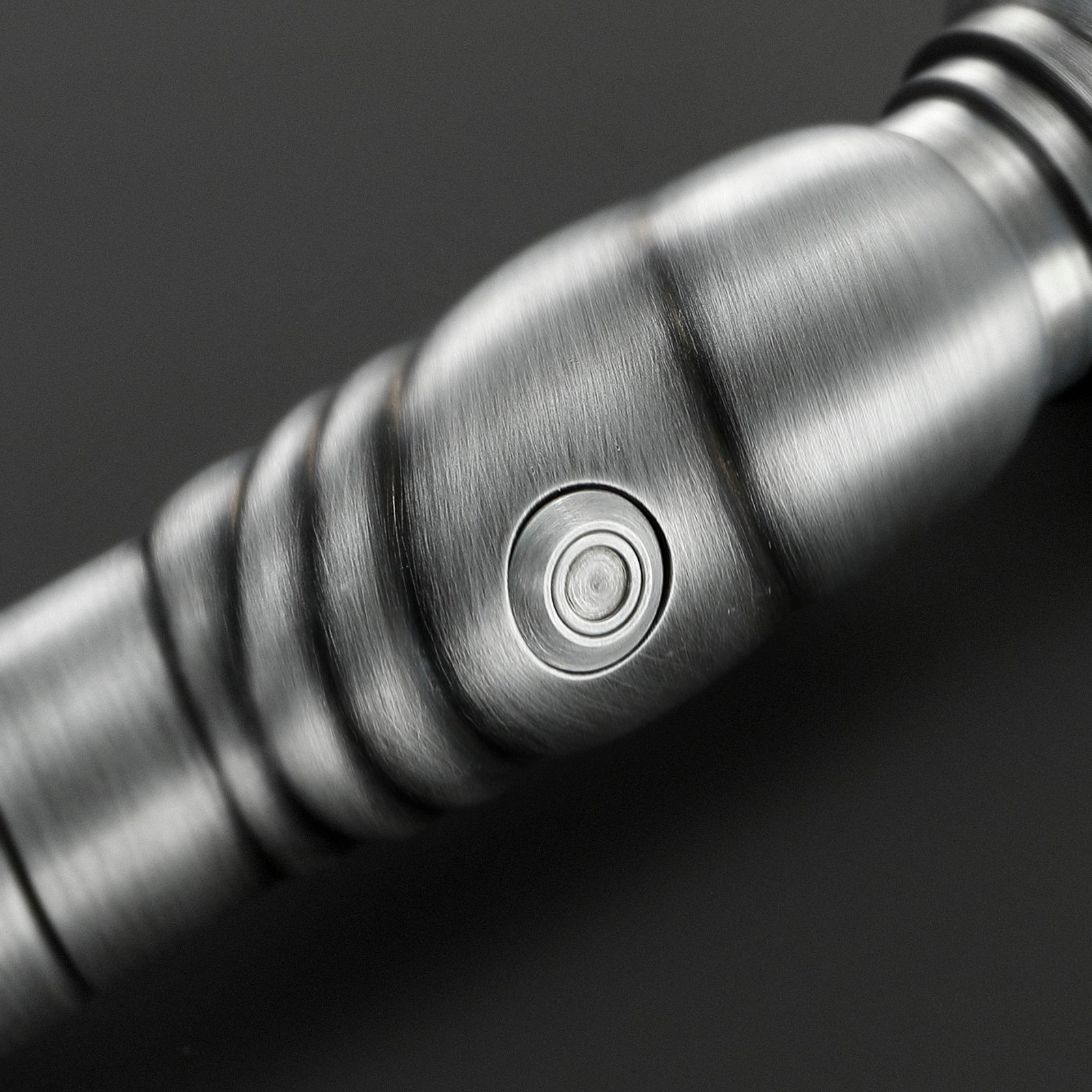 The Famine lightsaber – view 7
