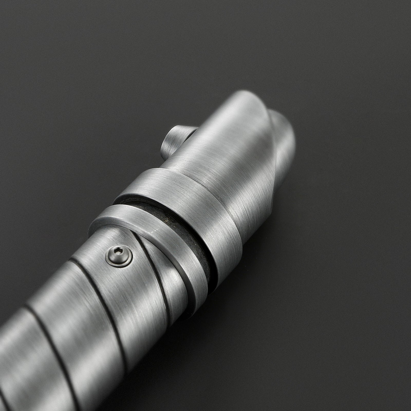 The Famine lightsaber – view 9