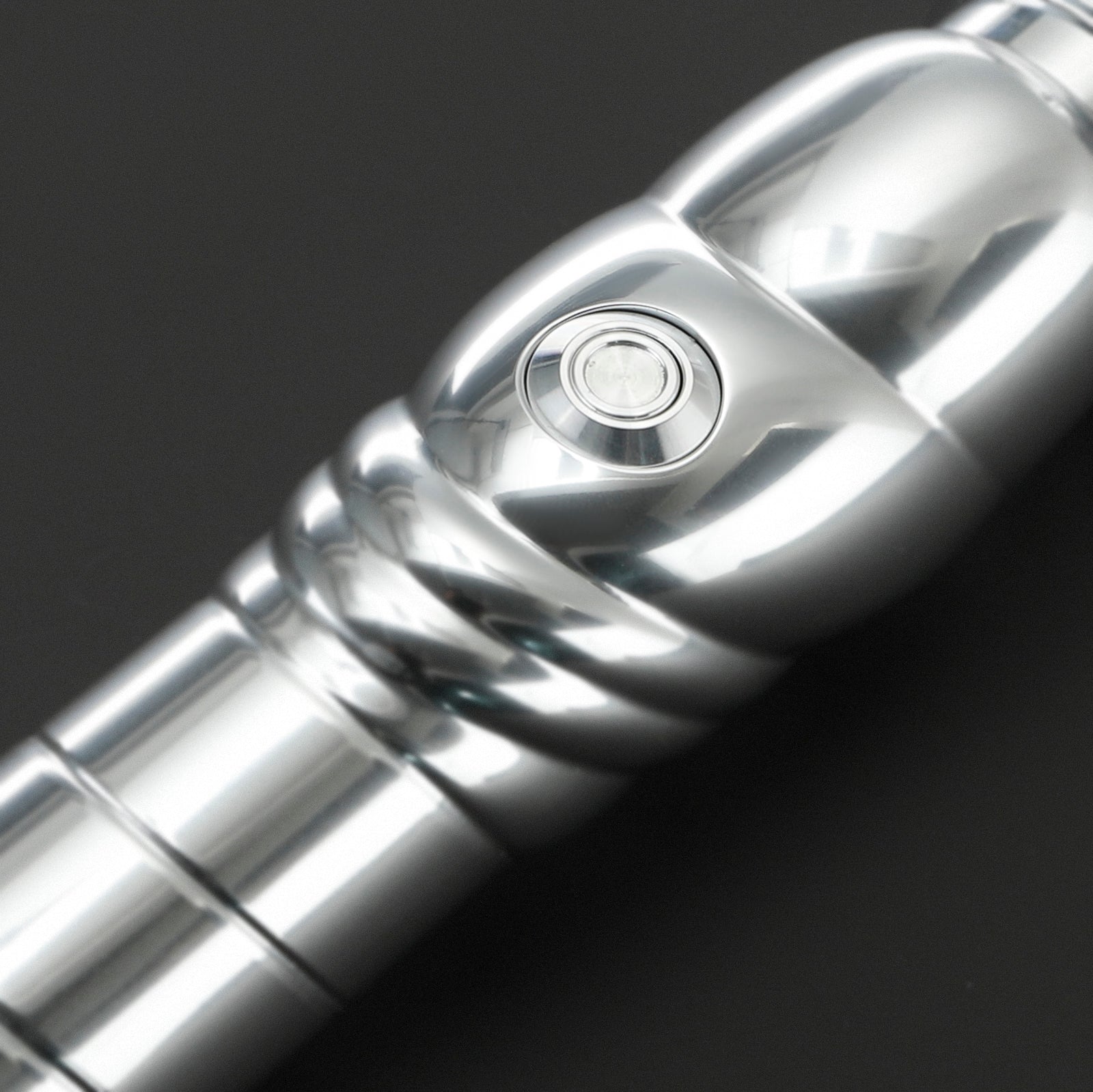 The Void lightsaber – view 6