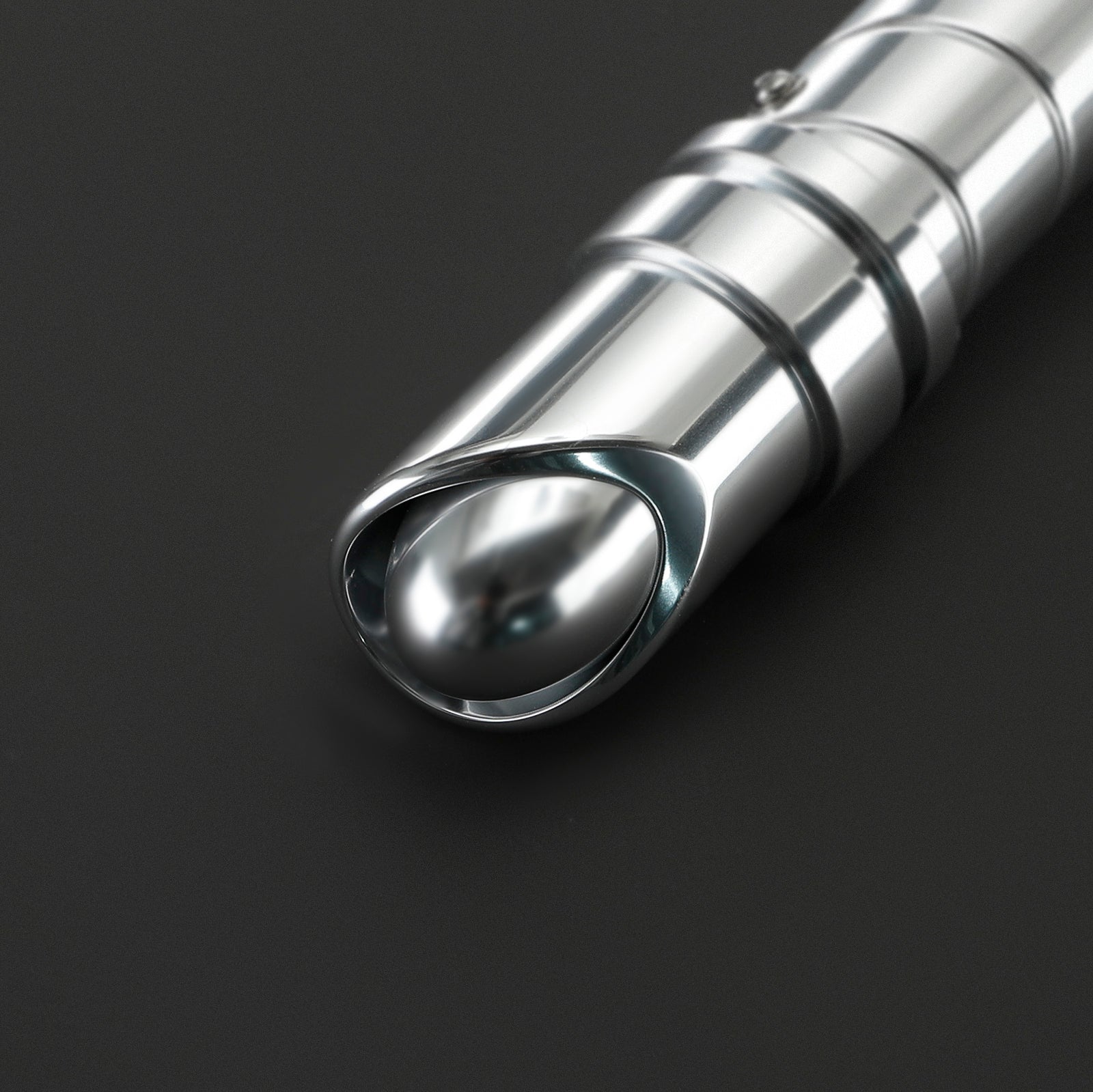 The Void lightsaber – view 7