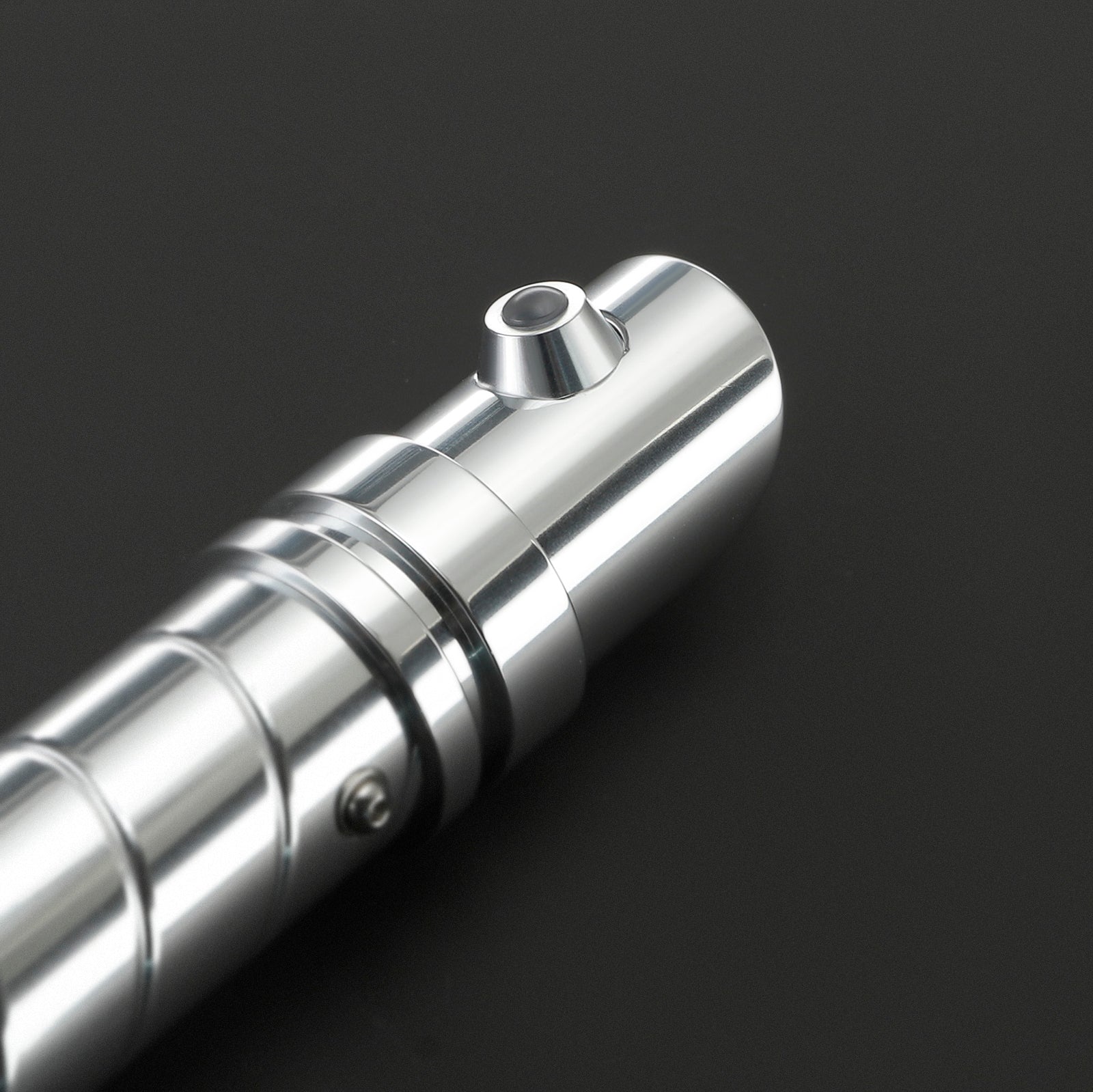 The Void lightsaber – view 8