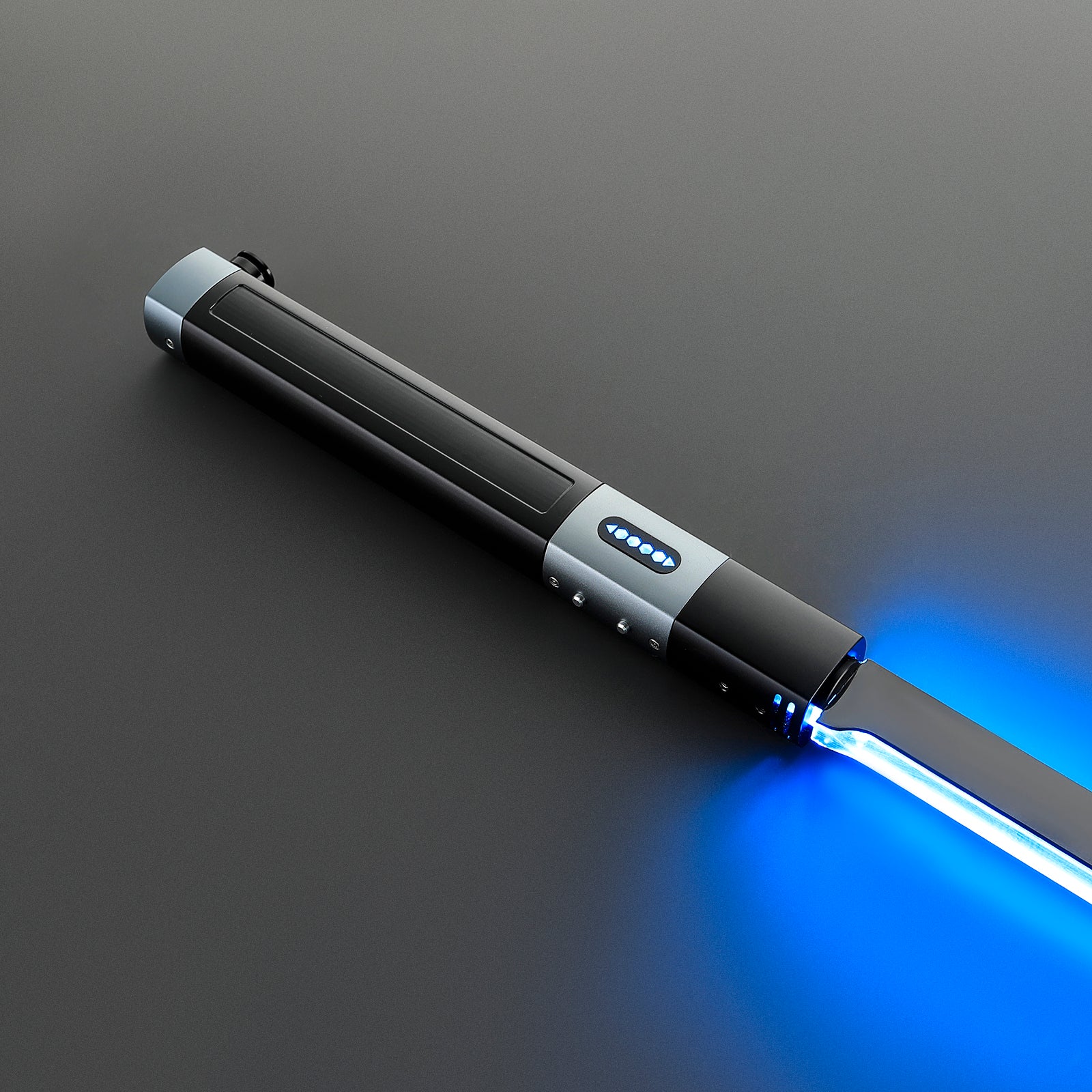 The Pulse lightsaber – view 5
