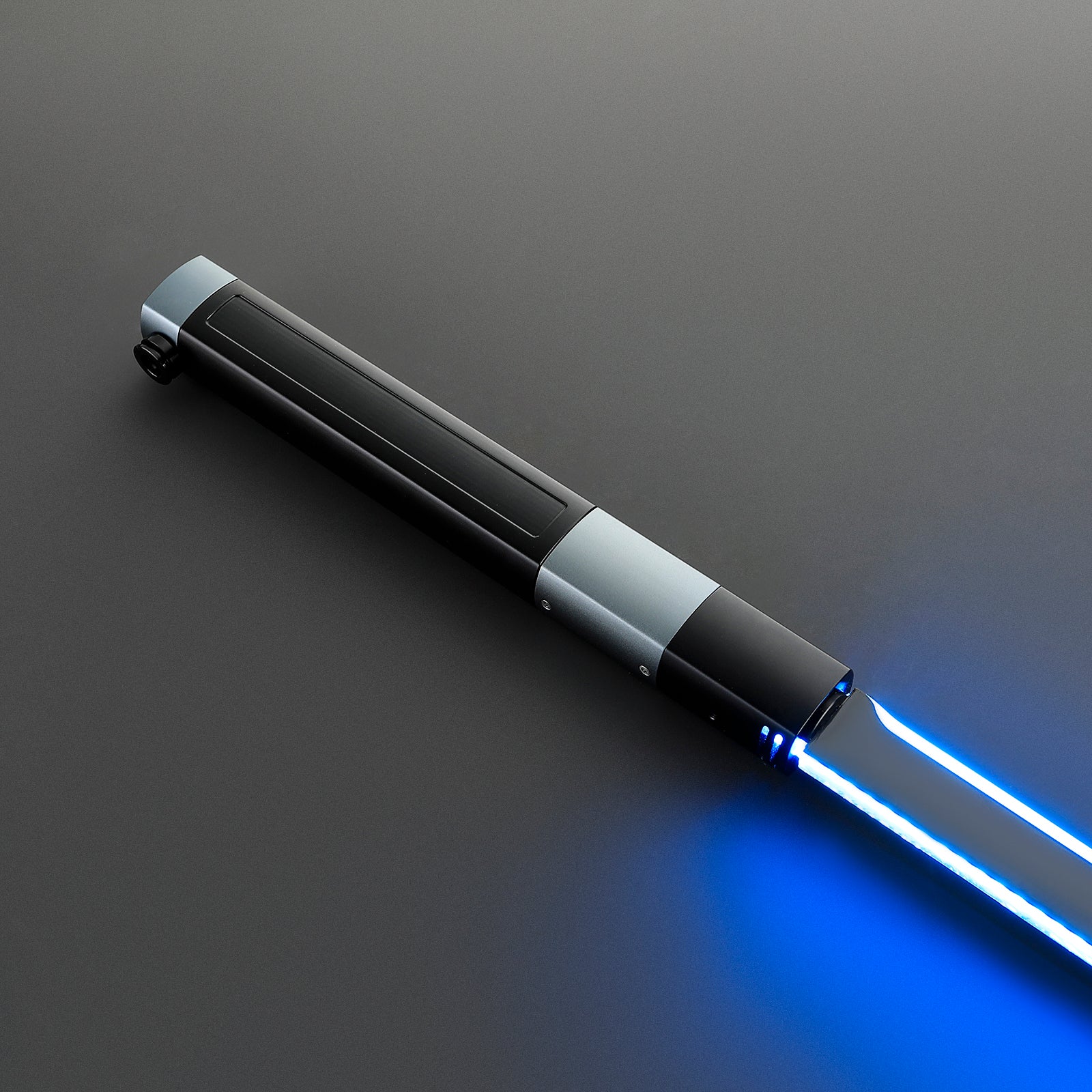 The Pulse lightsaber – view 6