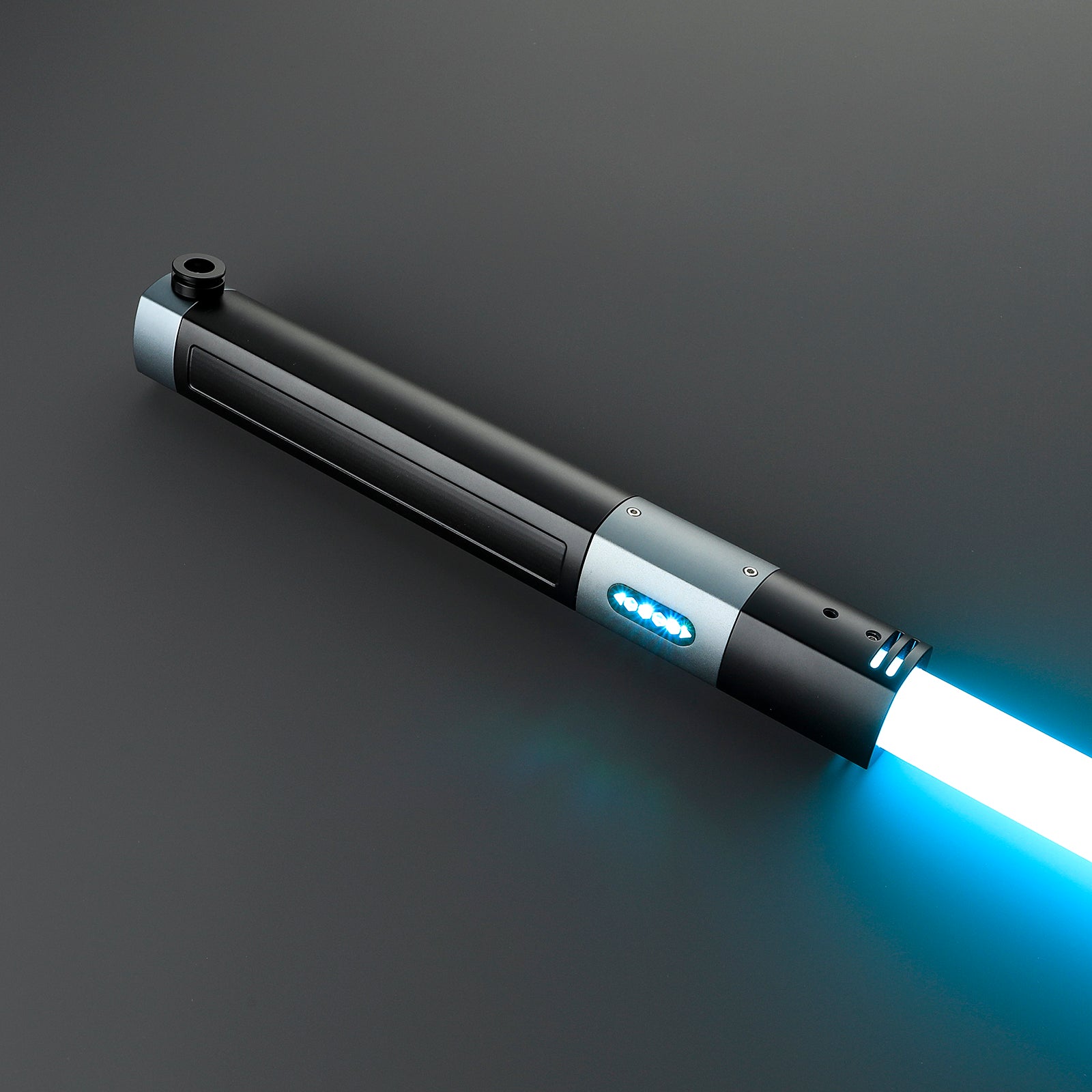 The Coil lightsaber – view 6