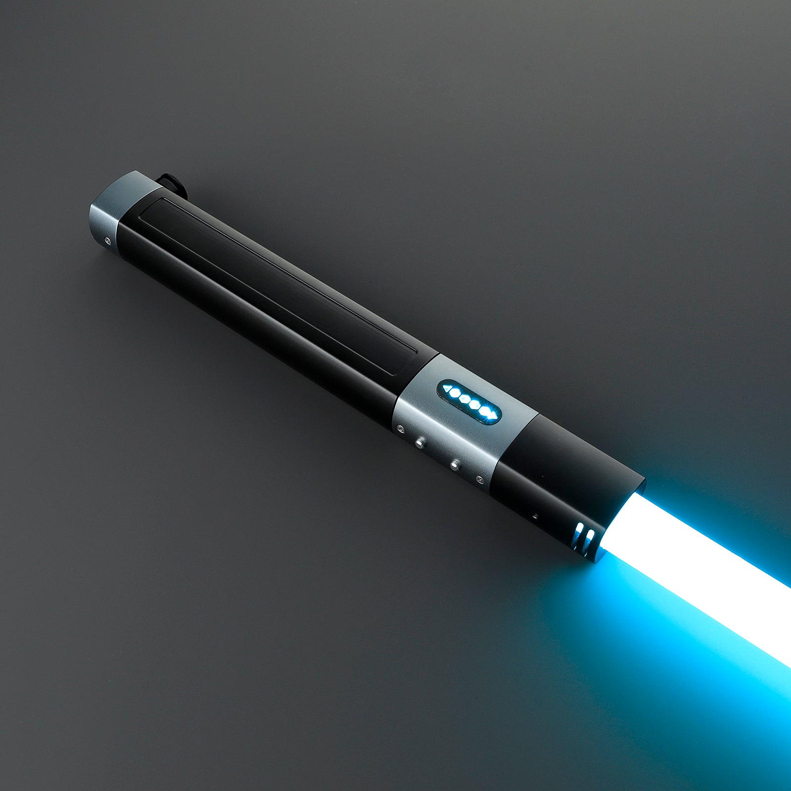 The Coil lightsaber – view 7