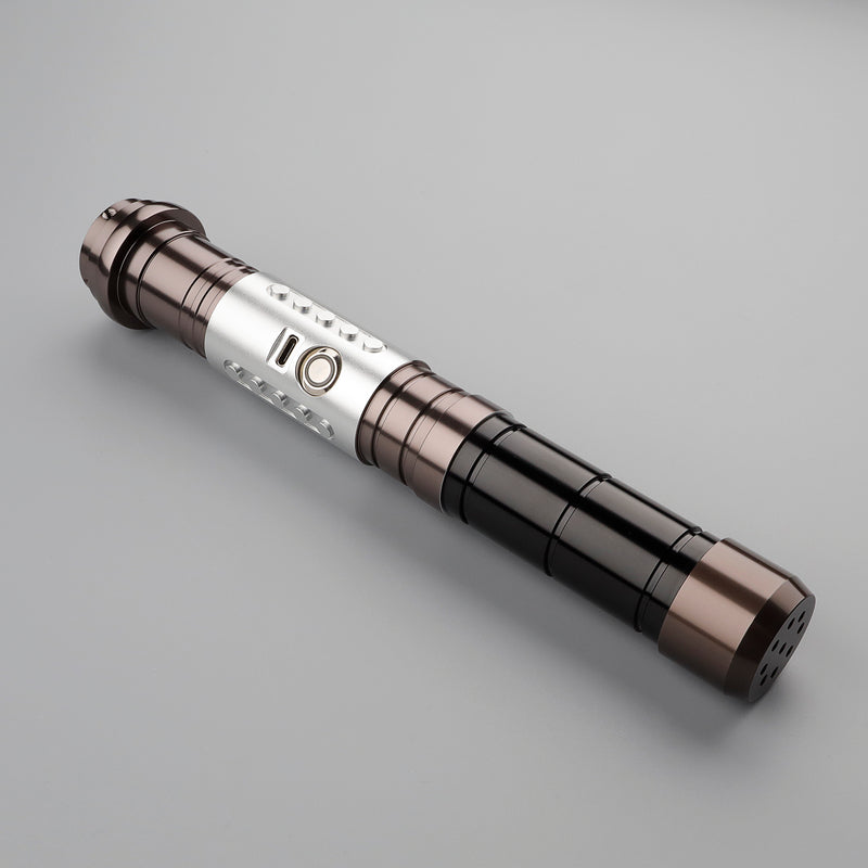 The Awoken lightsaber – view 6