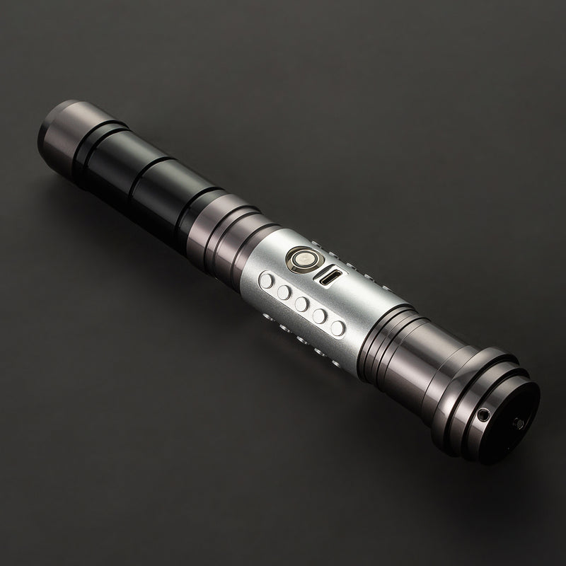 The Awoken lightsaber – view 9