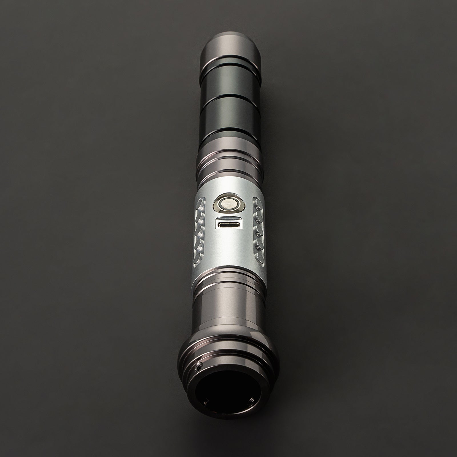 The Awoken lightsaber – view 10