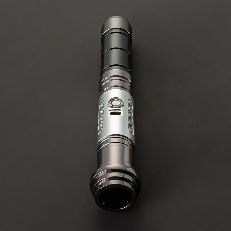 The Awoken lightsaber – view 10