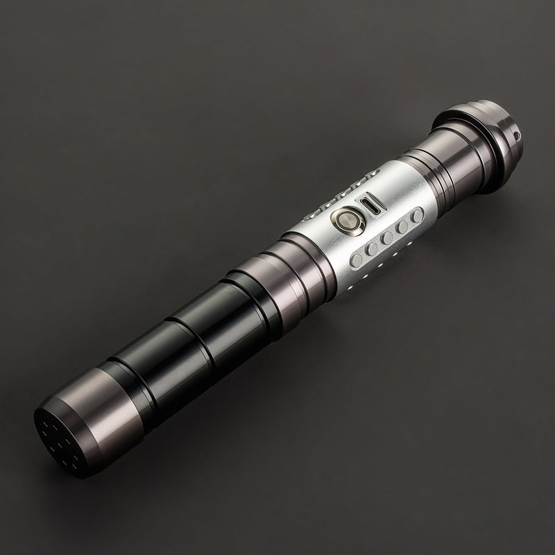 The Awoken lightsaber – view 11