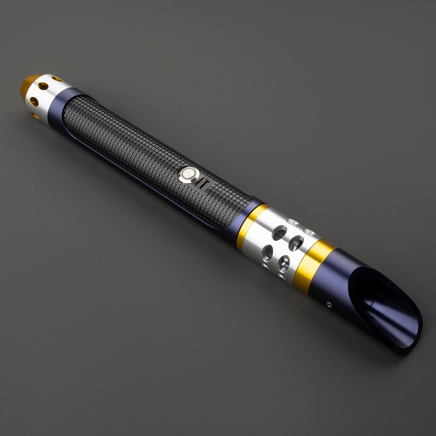 The Syndicate lightsaber – view 5