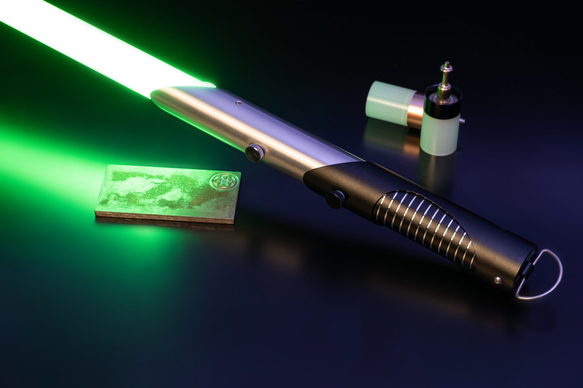 The Hope lightsaber – view 10
