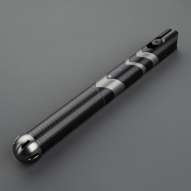 The Tide lightsaber – view 3