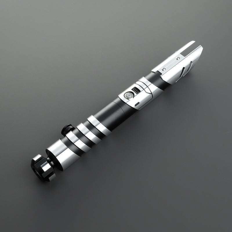 The Relay lightsaber – view 9