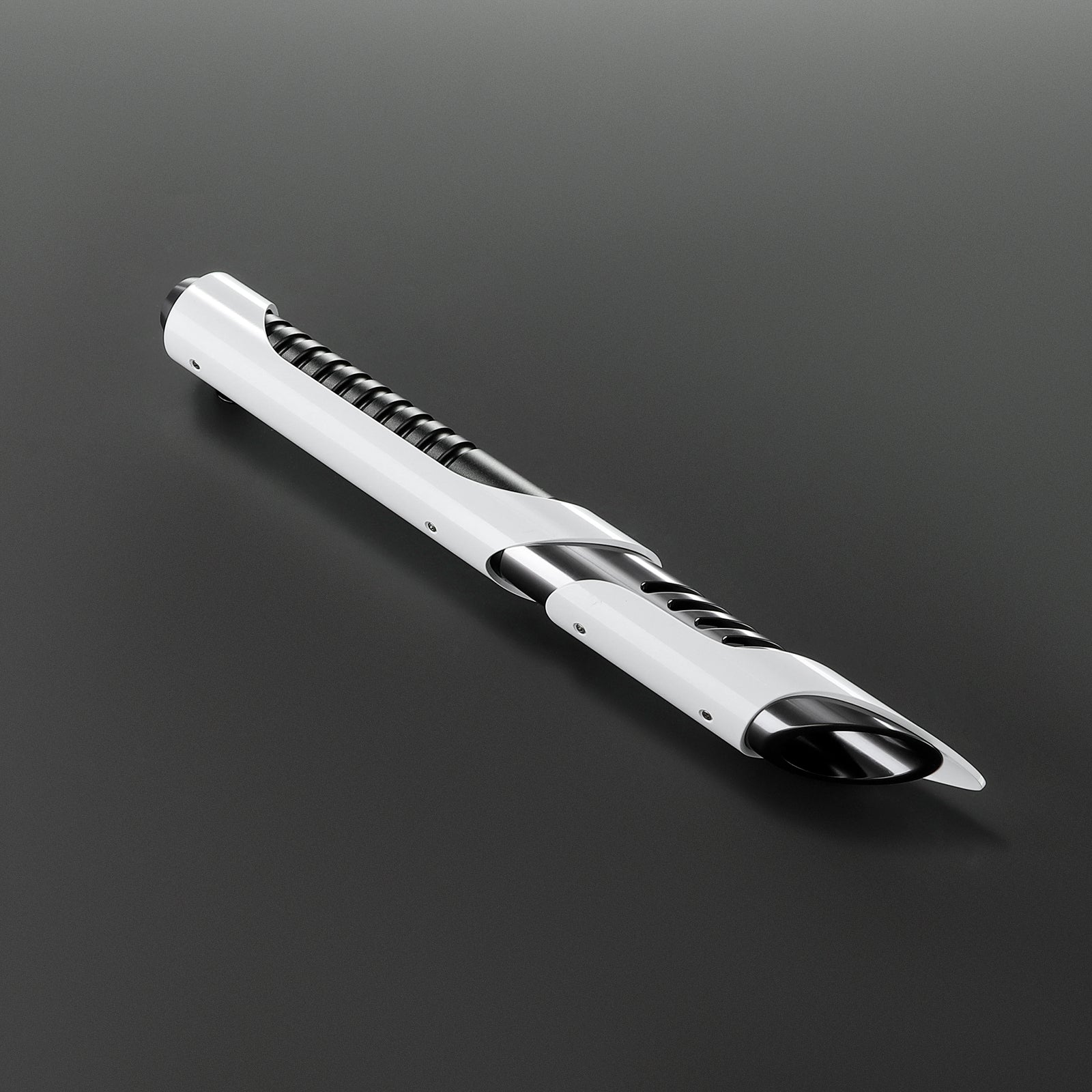 The Helix lightsaber – view 9