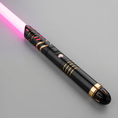 The Revenge lightsaber – view 18