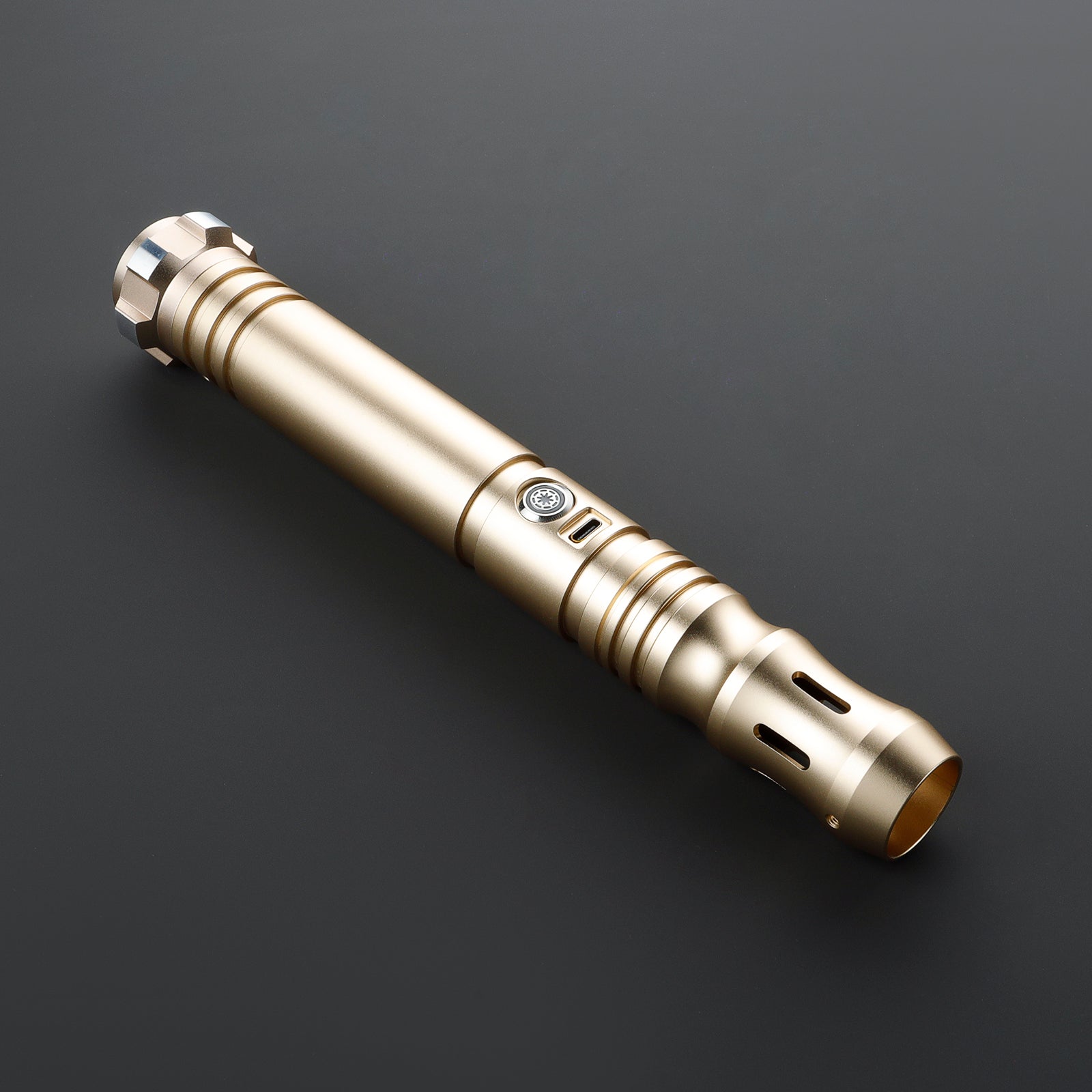 The Prism lightsaber – view 10