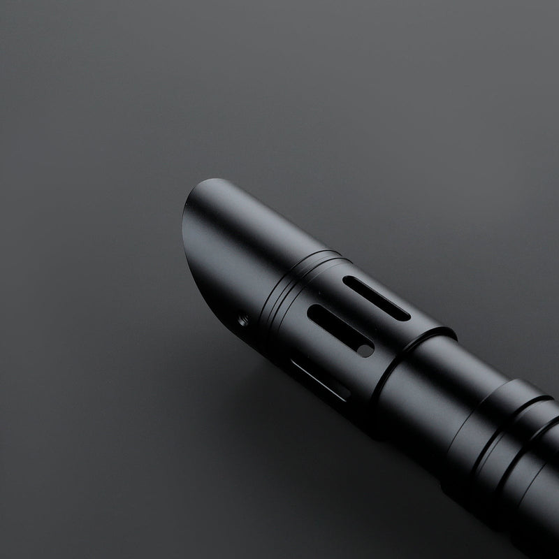 The Facet lightsaber – view 4