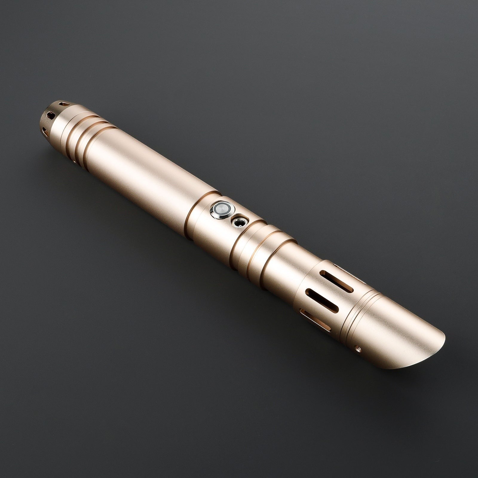 The Facet lightsaber – view 17