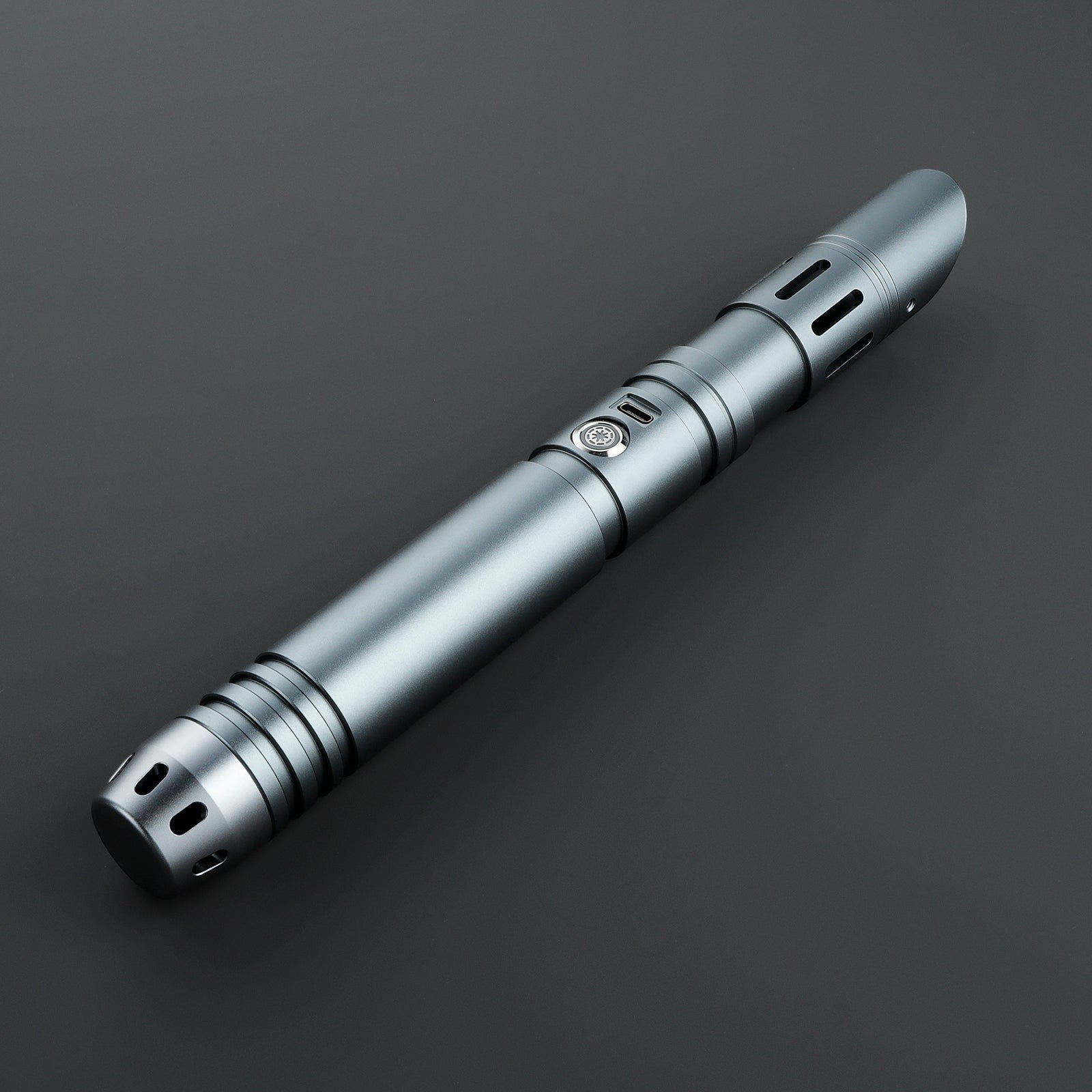 The Facet lightsaber – view 11